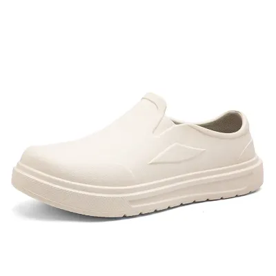 WATERPROOF AND LIGHTWEIGHT SHOES